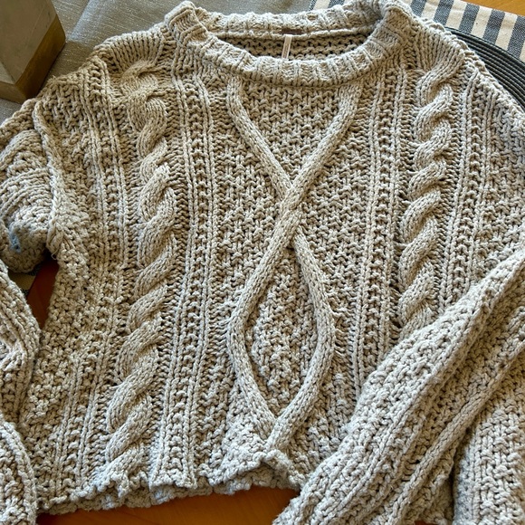 Free People - Cutting edge cable cropped sweater (NWOT) - Picture 7 of 8